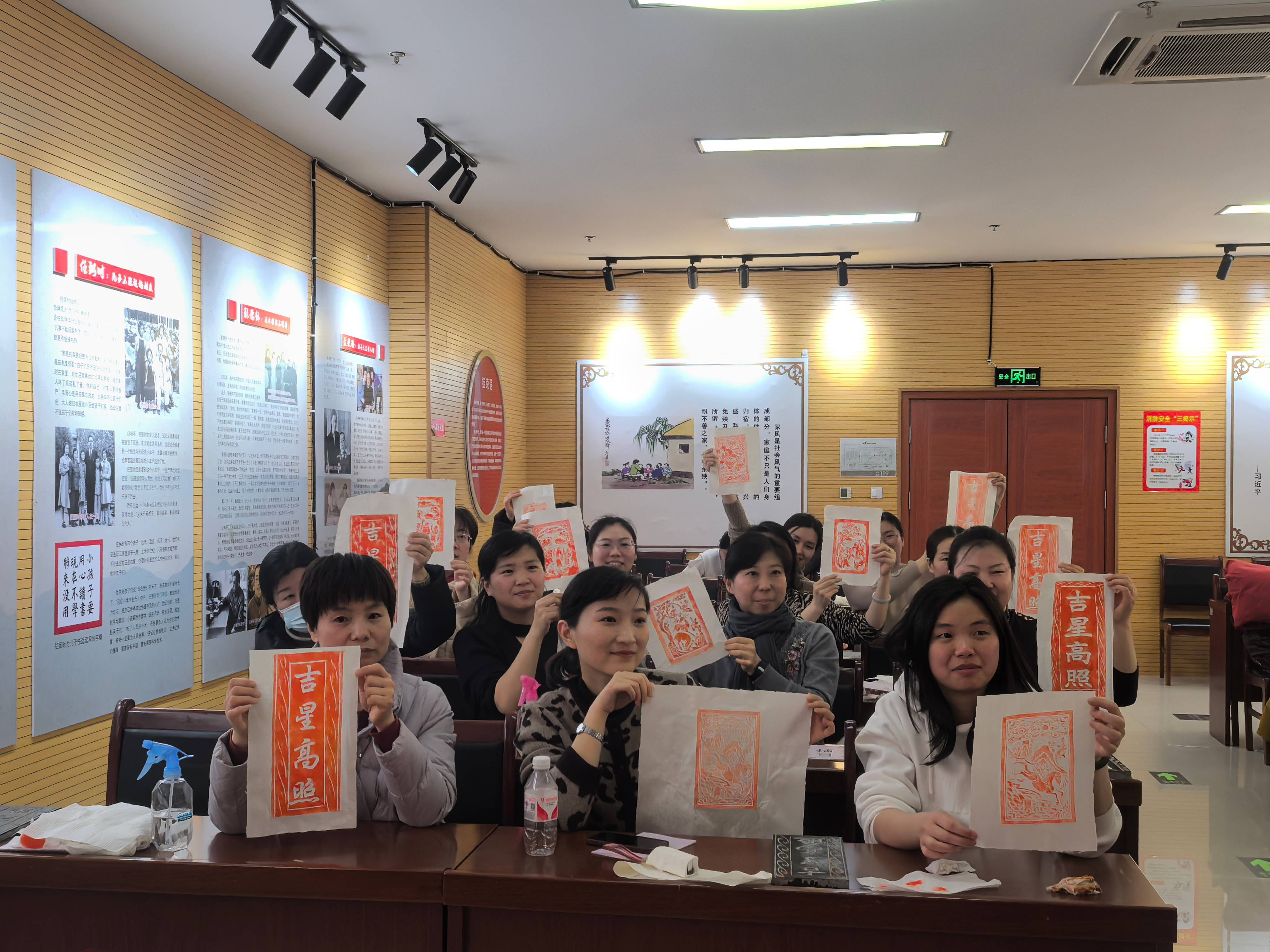 巨野县博物馆开展“芳华共拓·非遗传承” 三八妇女节主题活动 主题活动 第5张